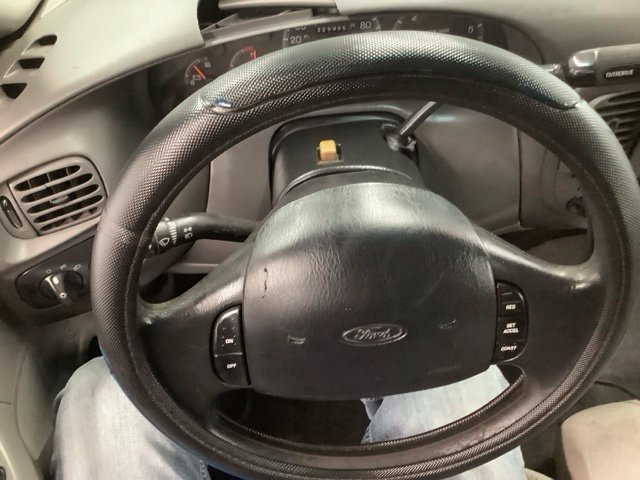 Used 1998 Ford F150 XLT AWD/4WD image 14