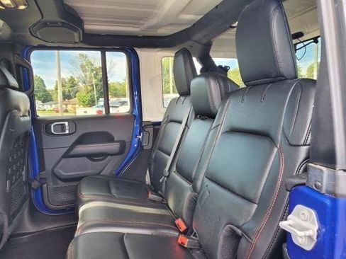 Used 2019 Jeep Wrangler Unlimited Rubicon image 12