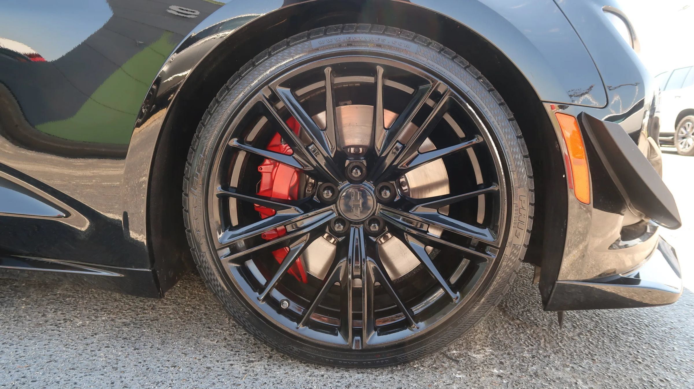 Used 2018 Chevrolet Camaro ZL1 RWD image 47