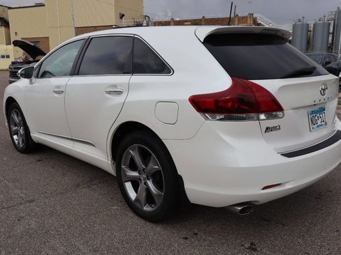 Used 2014 Toyota Venza XLE w/ Tow Prep Package AWD/4WD image 4