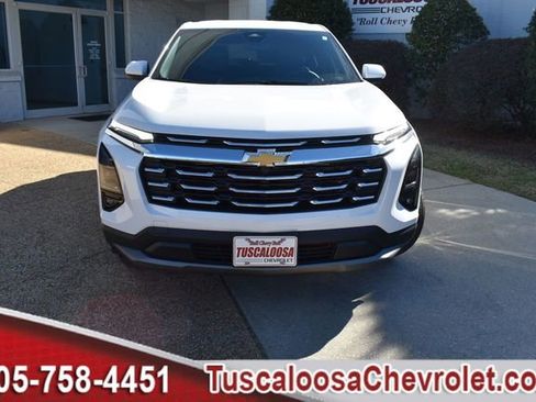 New 2026 Chevrolet Equinox LT w/ Convenience Package II FWD image 4
