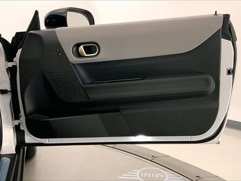 Certified 2025 MINI Cooper S image 25