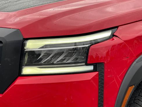 Used 2023 Nissan Frontier PRO-4X w/ Pro-4X Premium Package image 55