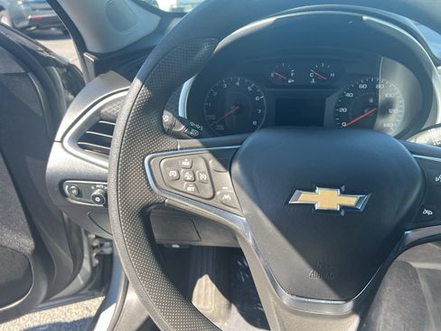 Used 2024 Chevrolet Malibu LT FWD image 13
