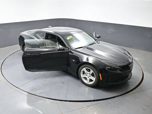 Used 2023 Chevrolet Camaro LT RWD image 60