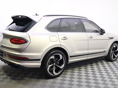 Used 2022 Bentley Bentayga AWD/4WD image 7