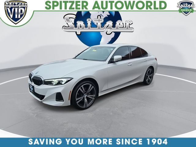 Used 2023 BMW 330i xDrive Sedan w/ Premium Package AWD/4WD image 5