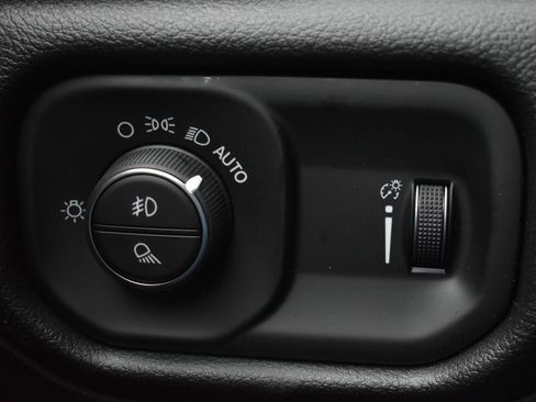 New 2026 RAM 1500 Classic Warlock image 17