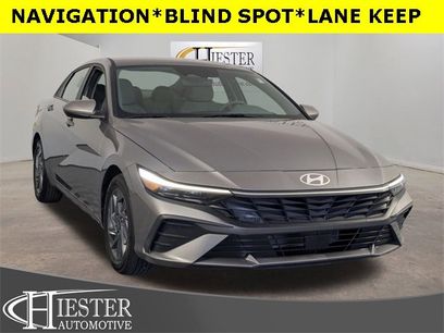 Used 2024 Hyundai Elantra SEL
