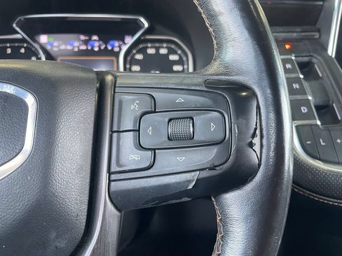 Used 2021 GMC Yukon AT4 w/ Rear Media and Nav Package AWD/4WD image 14