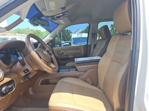 Used 2024 RAM 2500 Limited w/ Towing Technology Group AWD/4WD image 16