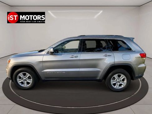 Used 2015 Jeep Grand Cherokee Laredo w/ Quick Order Package 23E AWD/4WD image 7
