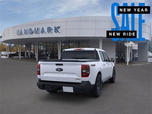 New 2025 Ford Maverick Tremor image 8