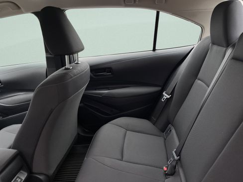 Used 2025 Toyota Corolla LE image 21