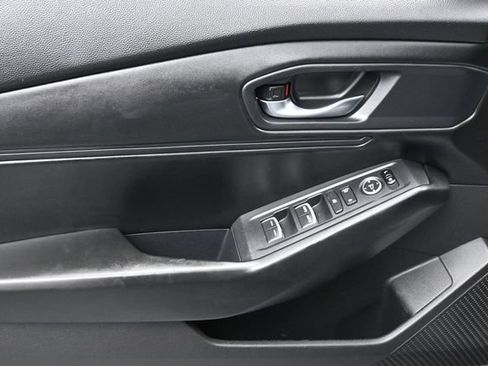 Used 2023 Honda Accord EX image 8