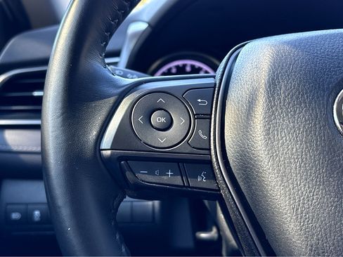 Used 2023 Toyota Camry SE image 15