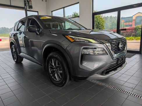 Used 2023 Nissan Rogue S AWD/4WD image 1