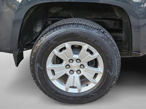 Used 2017 Chevrolet Colorado LT w/ LT Convenience Package image 26