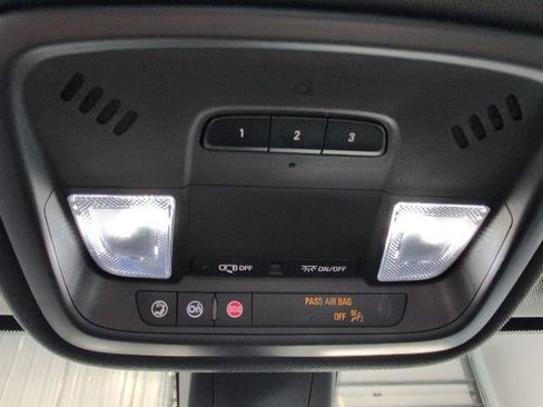 Used 2023 Chevrolet Traverse LT w/ LPO, Floor Liner Package AWD/4WD image 27