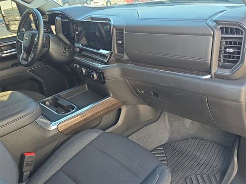 Certified 2025 Chevrolet Silverado 2500 LT image 30