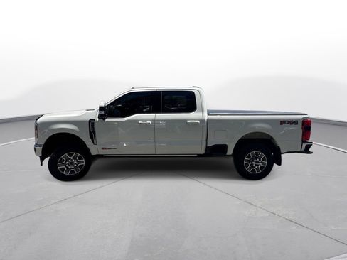 Used 2023 Ford F350 Lariat w/ Lariat Ultimate Package AWD/4WD image 9