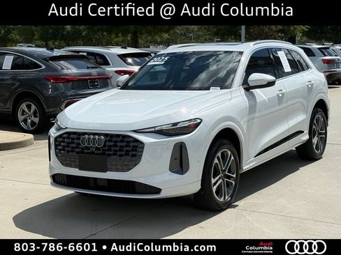 Used 2025 Audi Q5 Premium AWD/4WD image 9