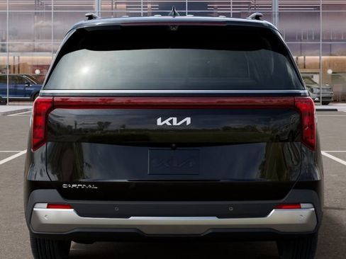 New 2026 Kia Carnival SX FWD image 13