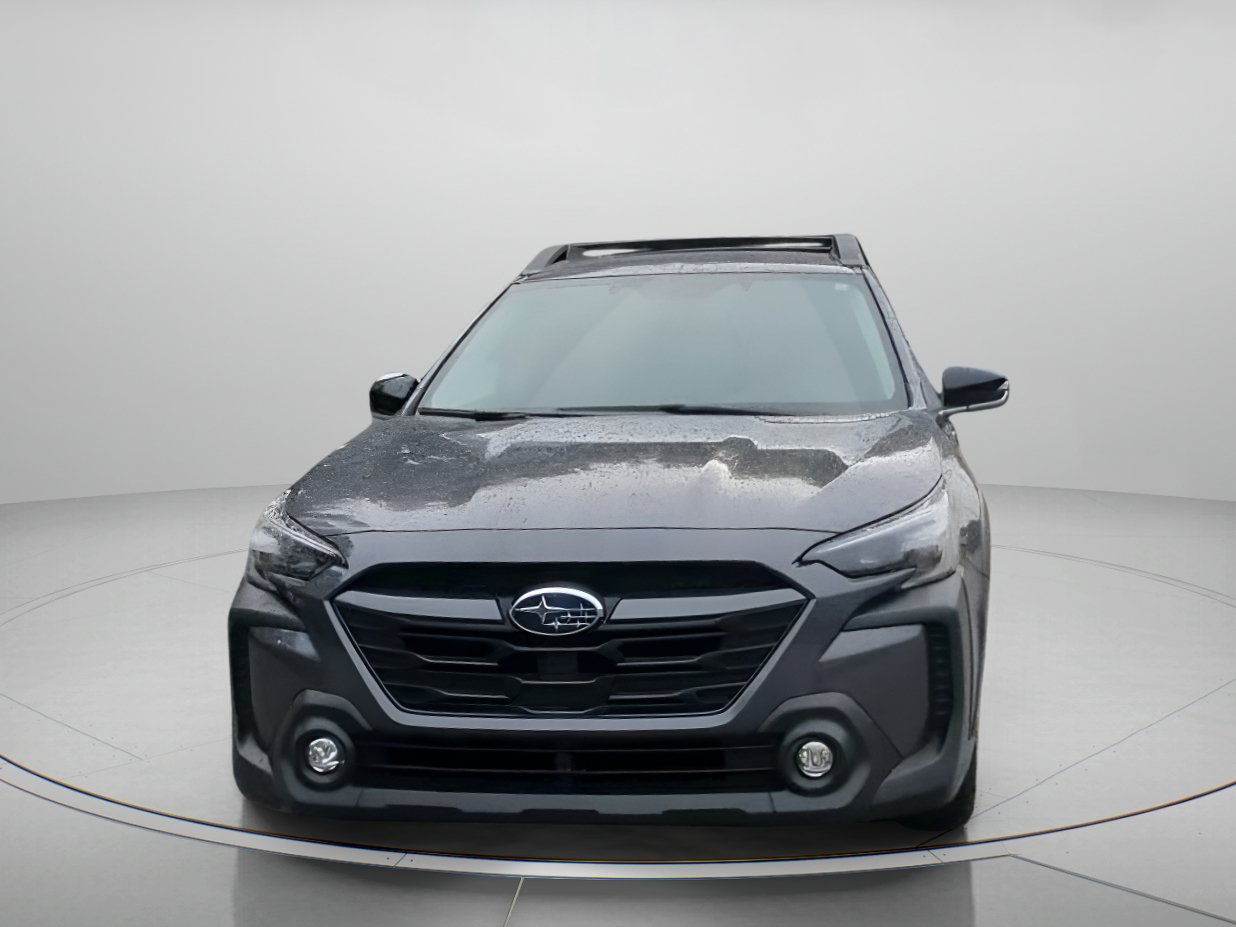 Used 2025 Subaru Outback Premium AWD/4WD image 8
