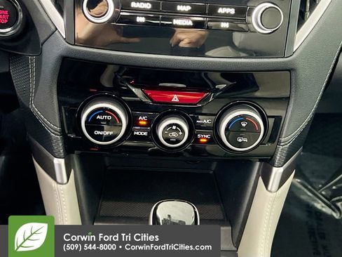 Used 2023 Subaru Forester Limited image 9