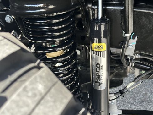 Used 2025 Jeep Wrangler Sahara w/ Safety Group image 12