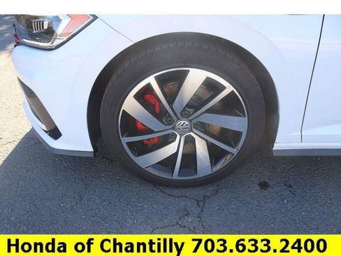 Used 2019 Volkswagen Jetta GLI Autobahn image 30