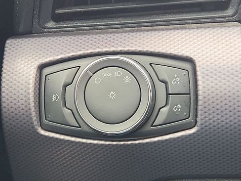 Used 2015 Ford Mustang EcoBoost image 16