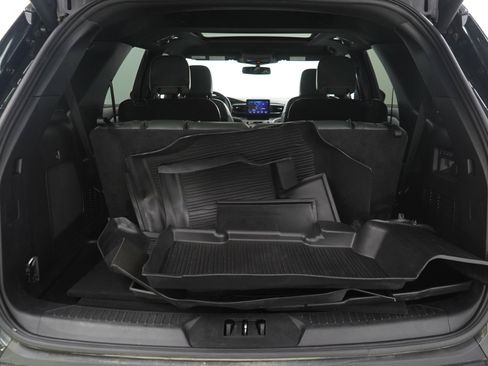 Used 2024 Ford Explorer Timberline w/ Timberline Technology Package AWD/4WD image 9