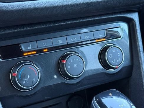 Used 2023 Volkswagen Tiguan S image 25