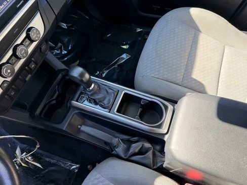 Used 2023 Toyota Tacoma SR5 RWD image 22