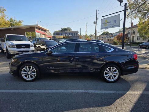 Used 2017 Chevrolet Impala LT image 2