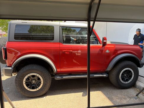 Used 2023 Ford Bronco Outer Banks w/ Sasquatch Package AWD/4WD image 17