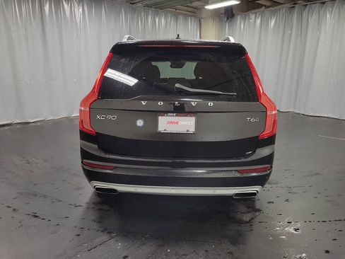 Used 2016 Volvo XC90 T6 Momentum w/ Momentum Plus Package image 8