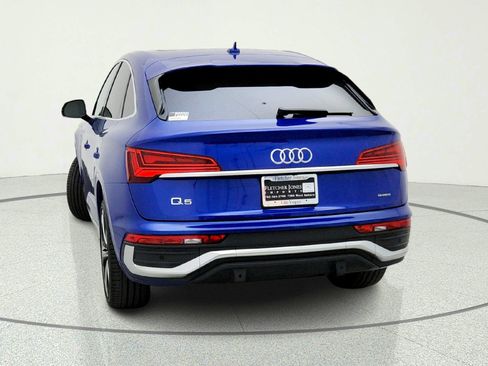 Used 2021 Audi Q5 2.0T Premium Plus w/ Premium Plus Package AWD/4WD image 11