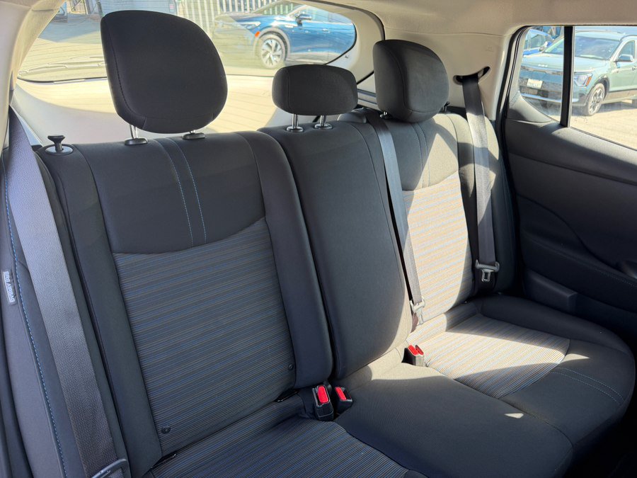 Used 2025 Nissan Leaf S FWD image 33