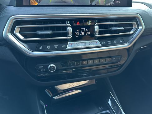 Used 2023 BMW X3 xDrive30i w/ Premium Package image 21