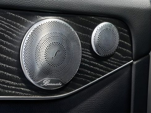 Used 2018 Mercedes-Benz GLC 300 4MATIC image 49