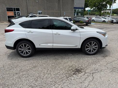 Used 2024 Acura RDX SH-AWD w/ Technology Package image 4