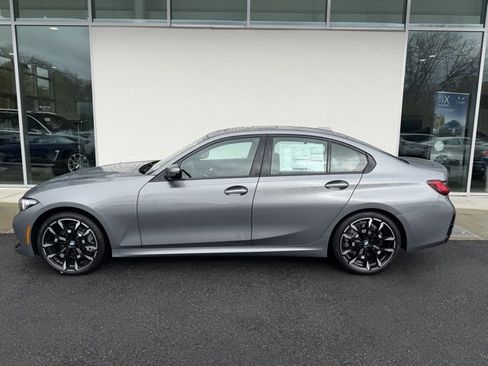 New 2026 BMW 330i xDrive Sedan w/ M Sport Package image 2