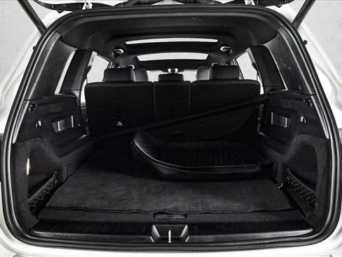 Certified 2023 Mercedes-Benz GLB 250 4MATIC image 6