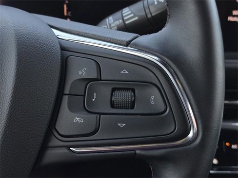 Used 2025 Buick Envista Avenir image 15