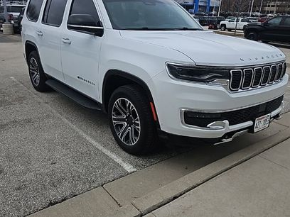 Used 2024 Jeep Wagoneer Series II w/ Rear Seat Video Group 1