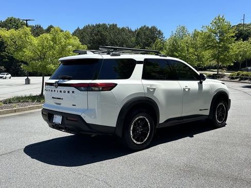 Certified 2025 Nissan Pathfinder Rock Creek AWD/4WD image 9