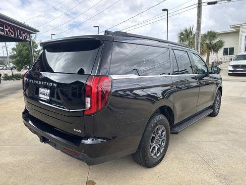 Certified 2025 Ford Expedition Max Active RWD image 9