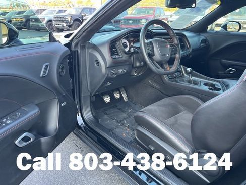 Used 2023 Dodge Challenger R/T Scat Pack image 5